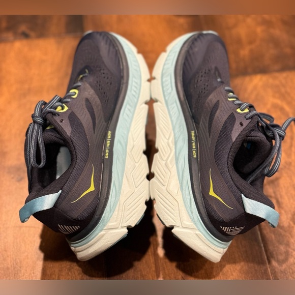 Hoka One One Stinson ATR 6 Running Shoe - Picture 8 of 16